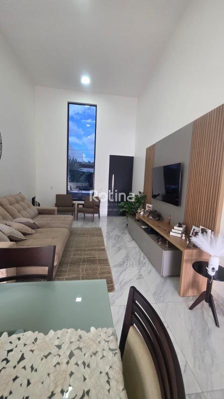 Casa Condomínio Fechado para alugar, 3 quartos em Uberlândia no bairro Shopping Park no valor de R$ 8.500,00 - Rotina Imobiliária: 