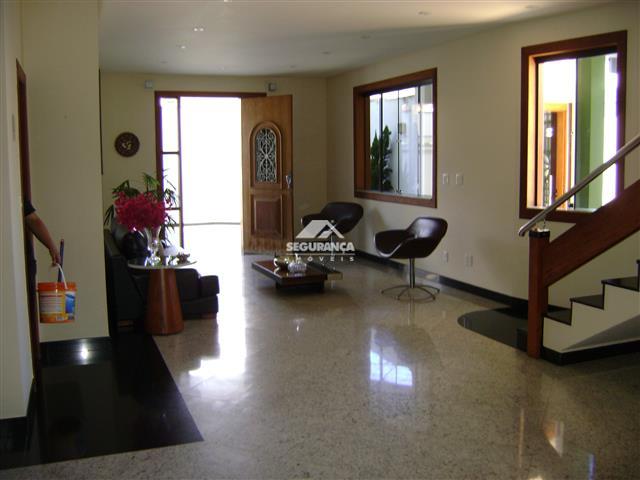Ilha dos Araújos Casa à venda, 3 quartos, 1 suíte, 4 vagas, Ilha dos Araújos – GOVERNADOR VALADARES/MG