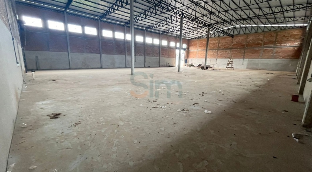 Barracão para aluguel no Pinheirinho: 