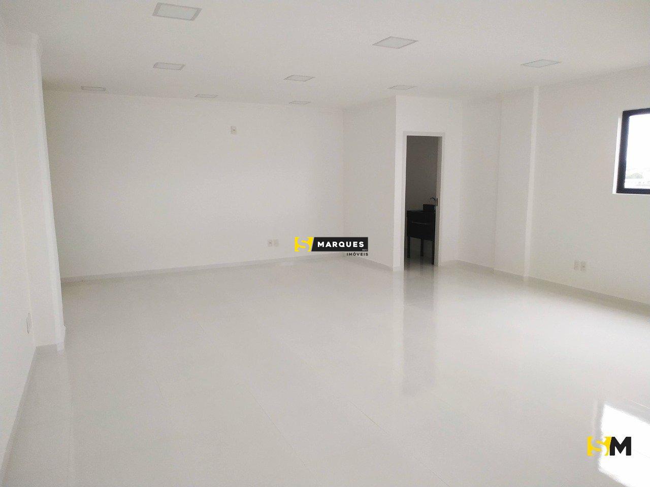 Sala comercial para alugar, 56 m² por R$ 1.945,00 Sala comercial para alugar, 56 m² por R$ 1.945,00