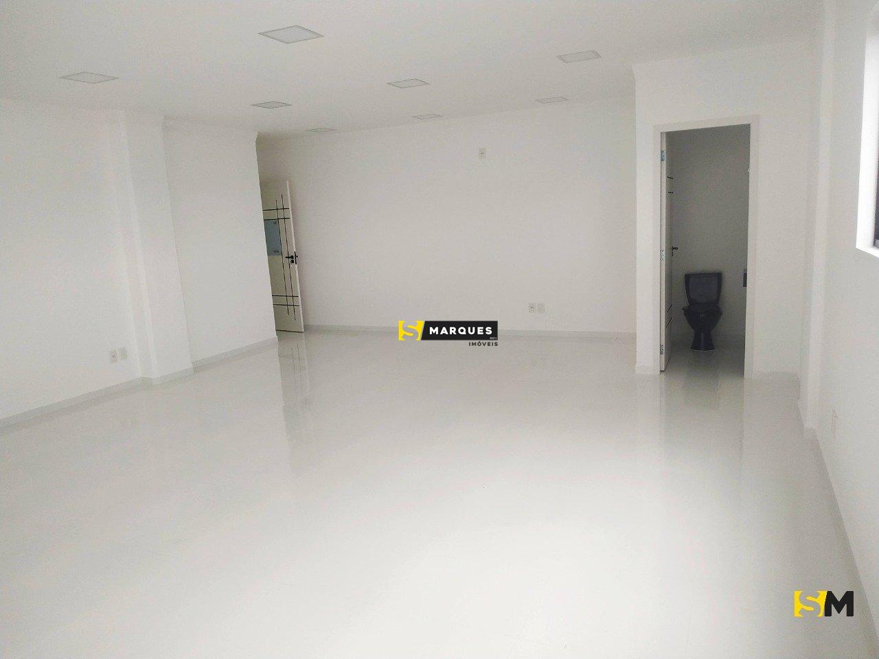 Sala comercial para alugar, 56 m² por R$ 1.945,00 Sala comercial para alugar, 56 m² por R$ 1.945,00