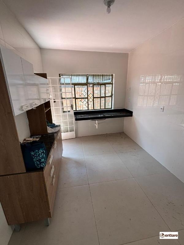 Casa, 4 quartos, 200 m² - Foto 2