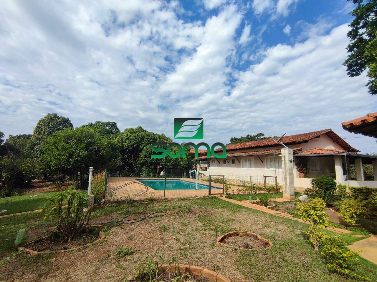 Sítio à venda no Quintas dos Ipês: 