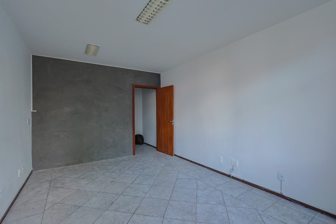 Sala para aluguel no Savassi: 