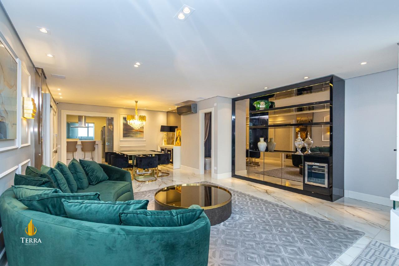 Apartamento com 3 quartos, Praia Brava:
