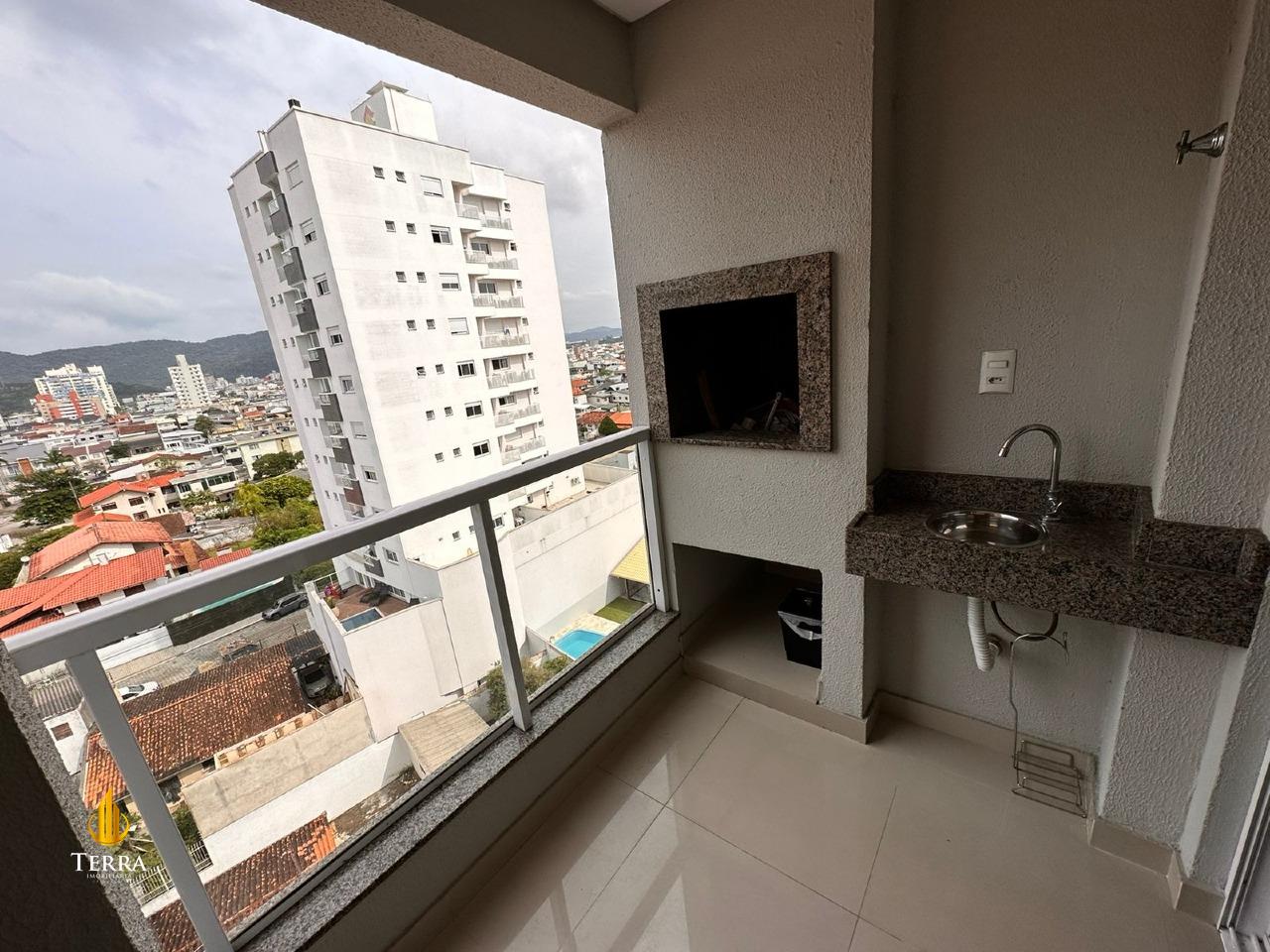 Apartamento com 2 quartos, Vila Operária: 