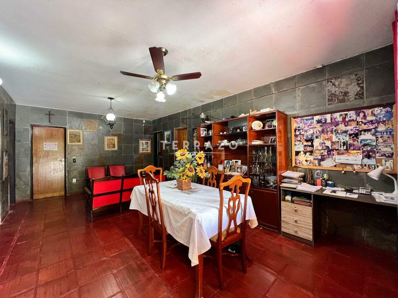 Casa à venda no Parque Santa Eugênia: 