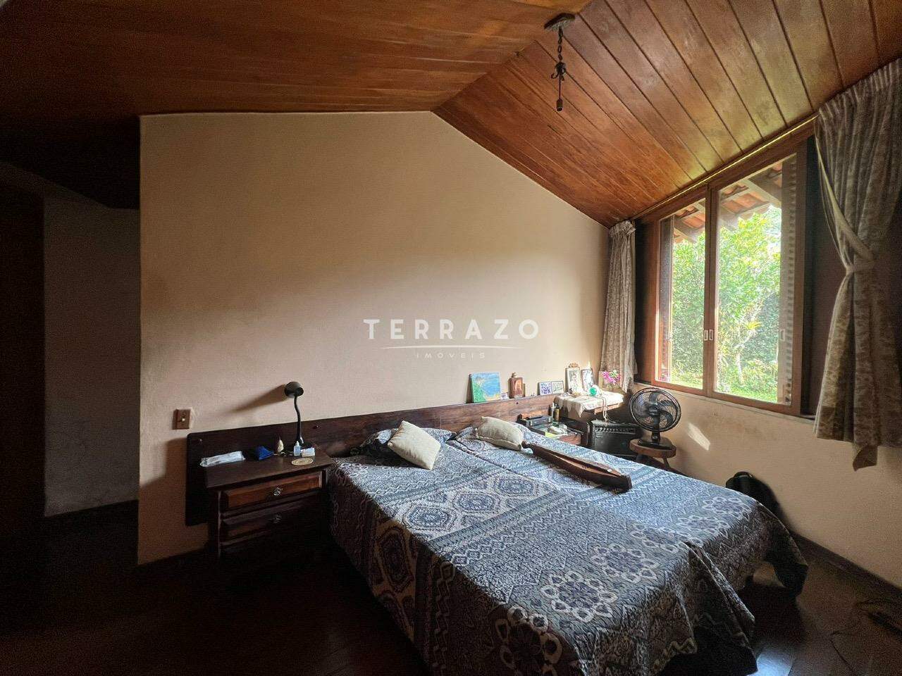 Casa à venda no Iucas: 