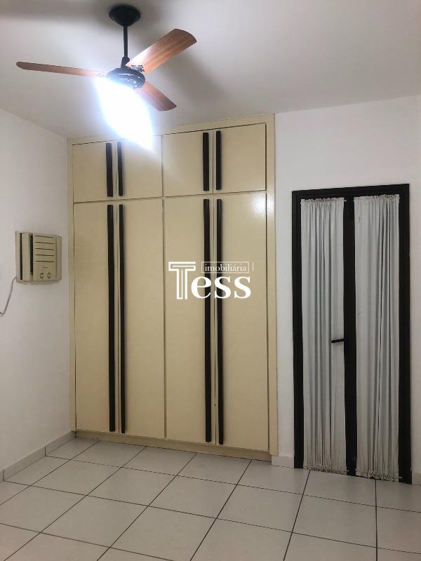 Apartamento com 2 quartos para aluguel, 70m² — foto 7 de 8