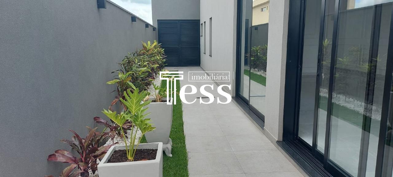 Casa de Condomínio com 3 quartos à venda, 245m² — foto 11 de 12