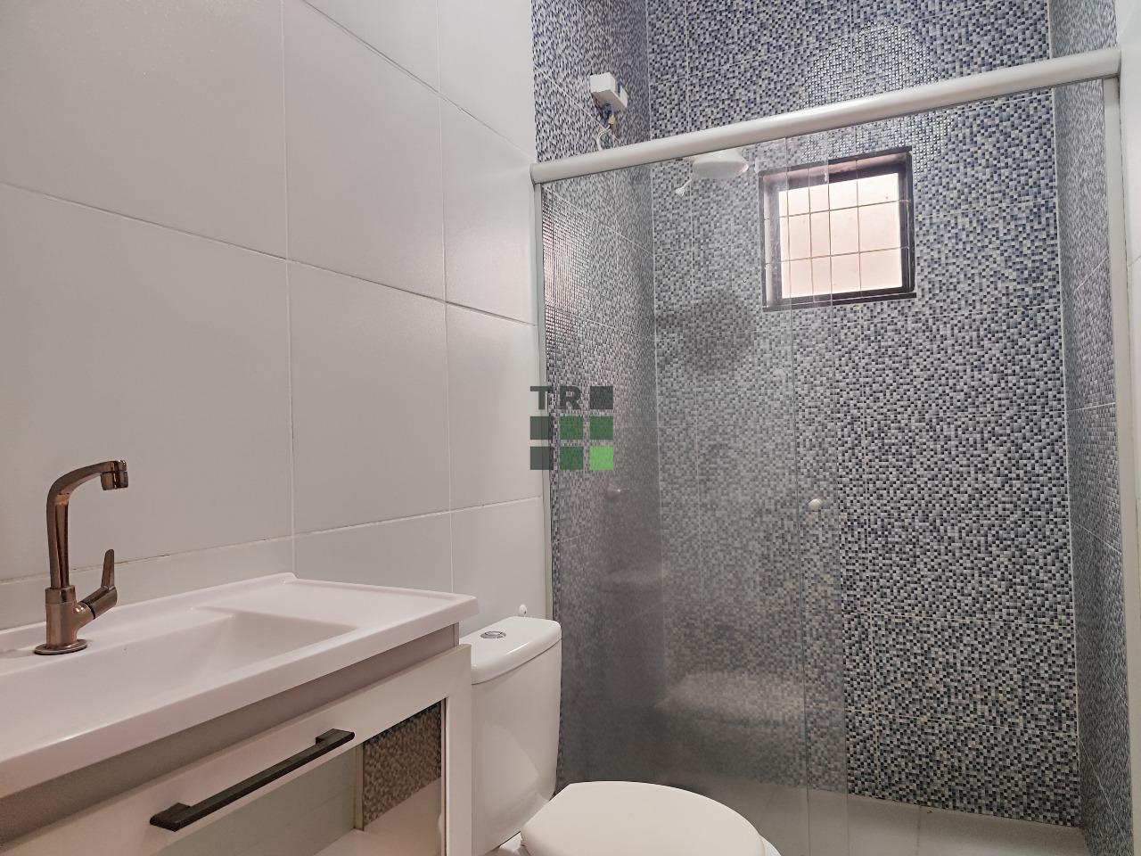 Casa 3 quartos 1 suíte para aluguel no Centro, em Três Lagoas: 