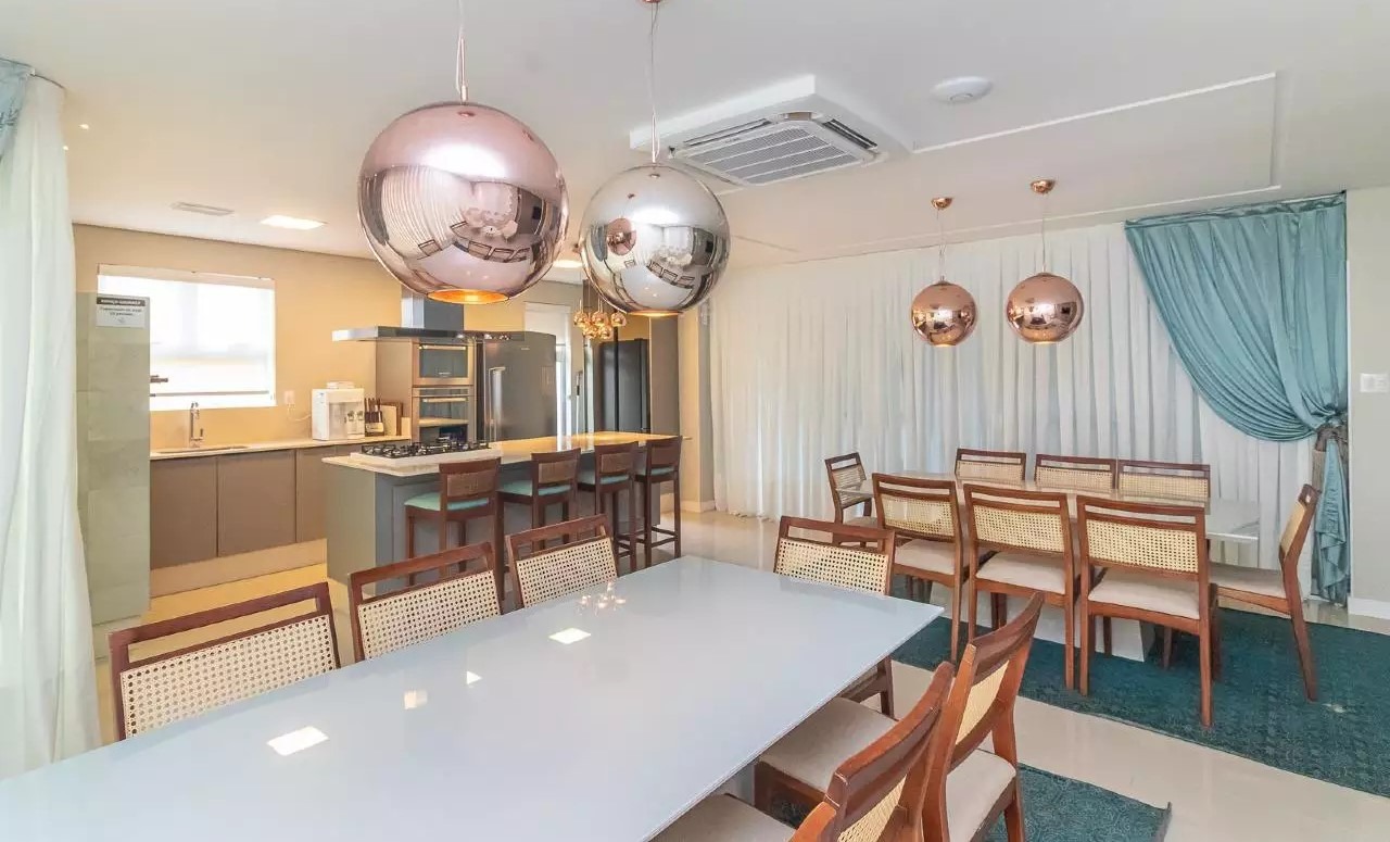 Apartamento com 130m², 3 dormitórios, 3 suítes, 3 vagas, Edgar Wegner em Balneário Camboriú