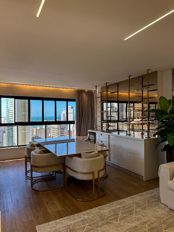 Apartamento com 147m², 4 dormitórios, 4 suítes, 3 vagas, Argos em Balneário Camboriú