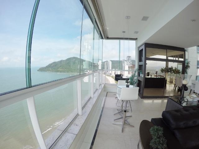 Cobertura com 600m², 7 dormitórios, 7 suítes, 6 vagas, Summer Beach em Balneário Camboriú