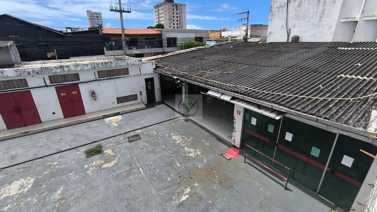 Amplo Ponto Comercial no Centro - Foto 12