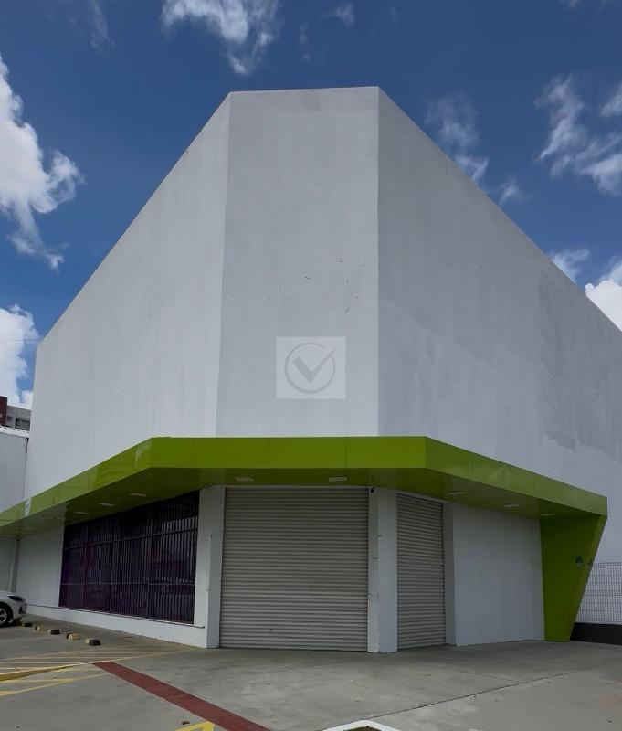 Oportunidade Única: Amplo Ponto Comercial na Farolândia com 548m² e Infraestrutura Completa - Foto 3