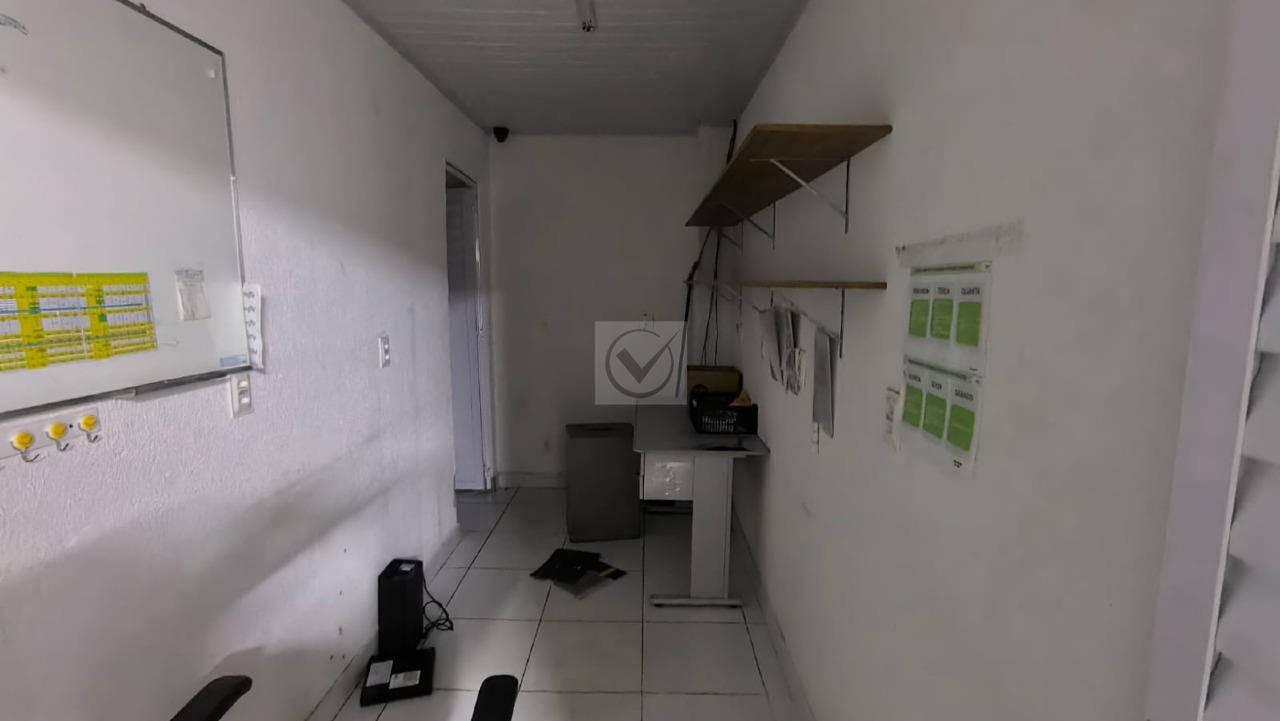 Oportunidade Única: Amplo Ponto Comercial na Farolândia com 548m² e Infraestrutura Completa - Foto 15