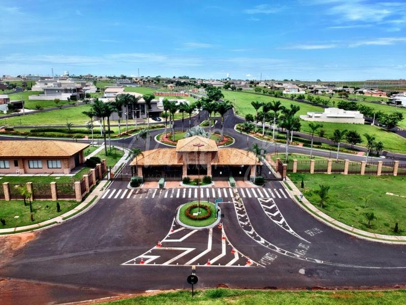 Terreno / Lote / Condomínio  à venda, 351m² — foto 2 de 31