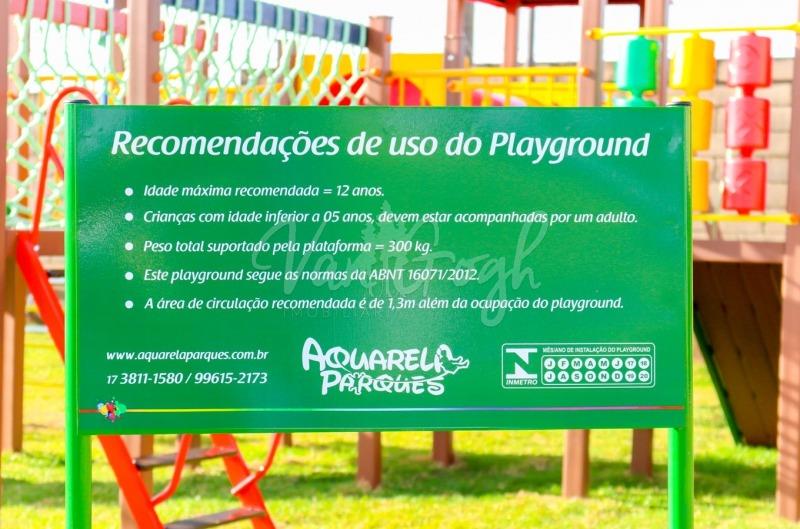 Terreno / Lote / Condomínio  à venda, 351m² — foto 17 de 31