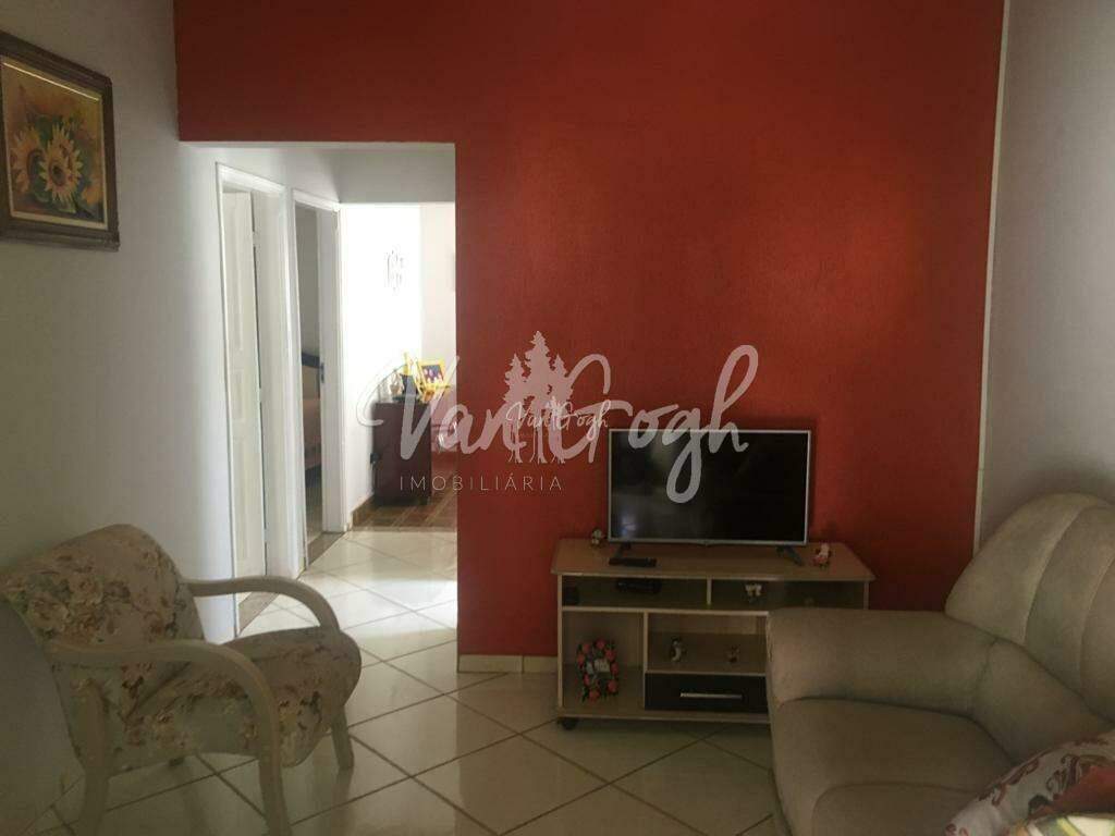 Casa com 3 quartos à venda, 137m² — foto 4 de 21