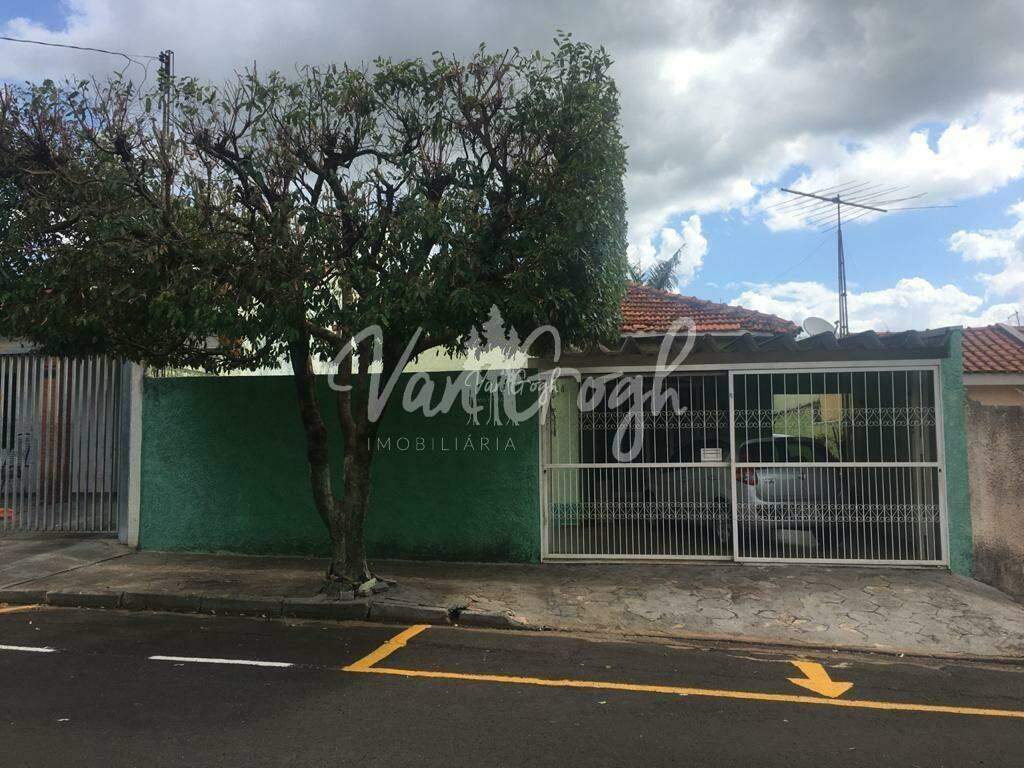 Casa com 3 quartos à venda, 137m² — foto 1 de 21