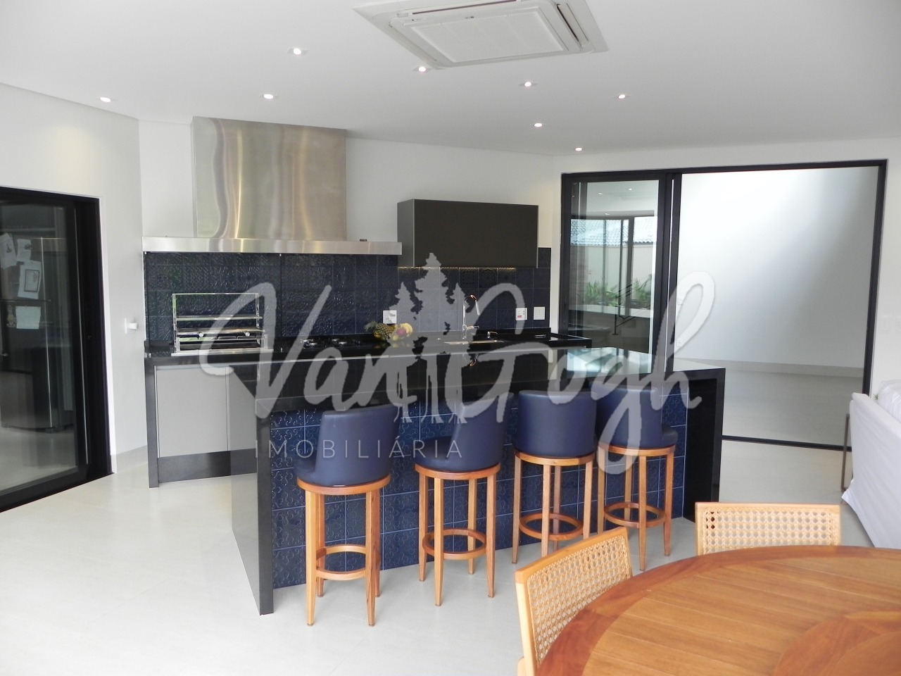 Casa com 4 quartos à venda, 400m² — foto 3 de 12