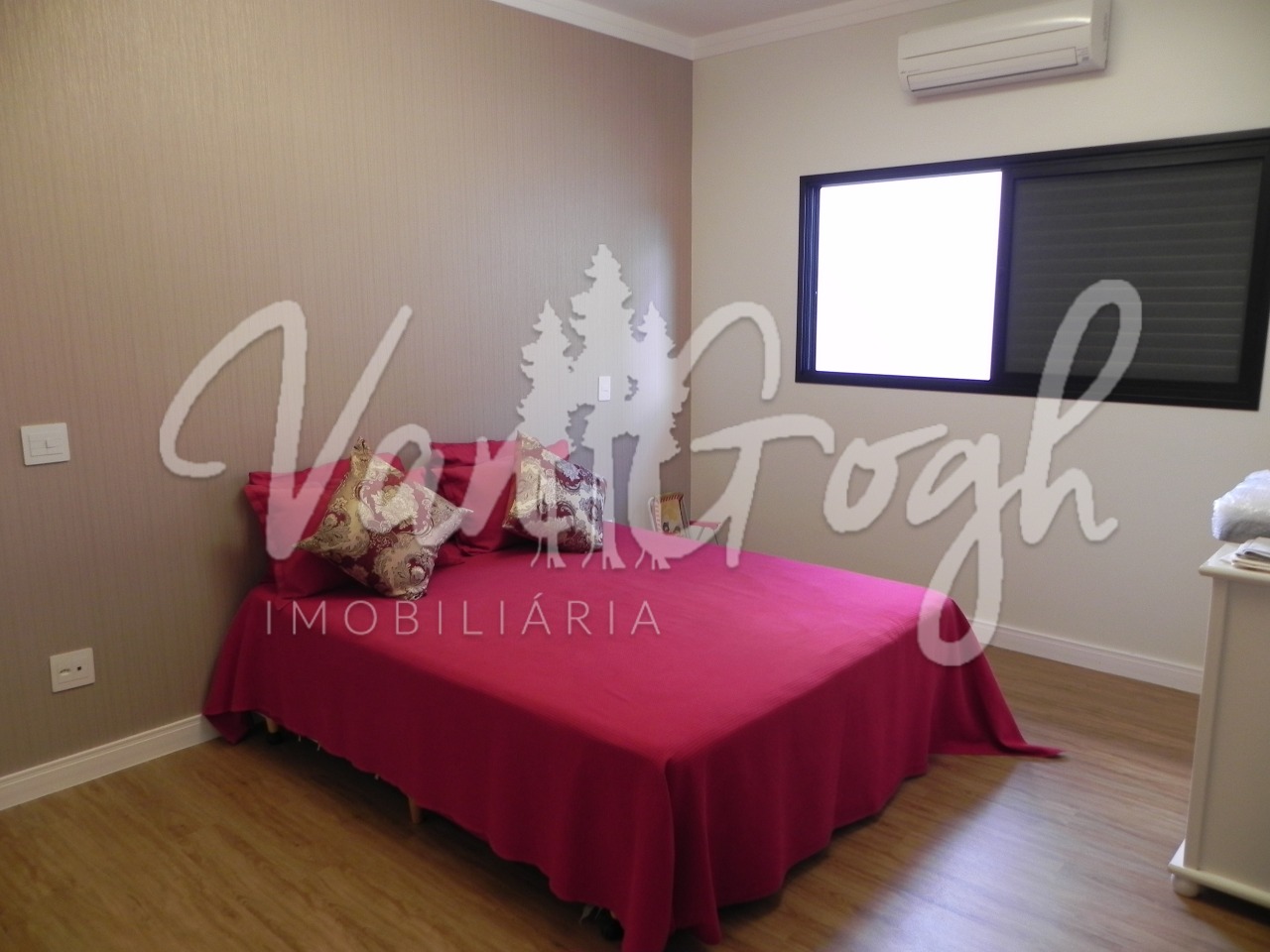 Casa com 4 quartos à venda, 400m² — foto 8 de 12