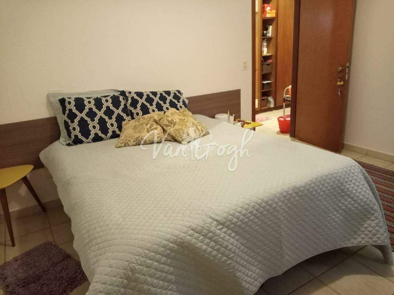 Casa de Condomínio com 3 quartos à venda, 295m² — foto 13 de 23