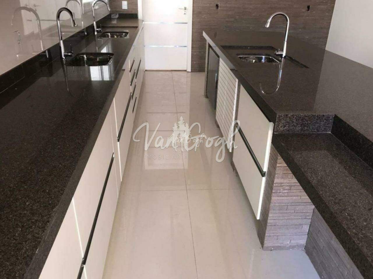 Casa com 5 quartos à venda, 750m² — foto 13 de 21
