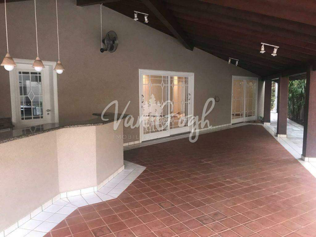 Casa de Condomínio com 4 quartos à venda, 448m² — foto 1 de 31