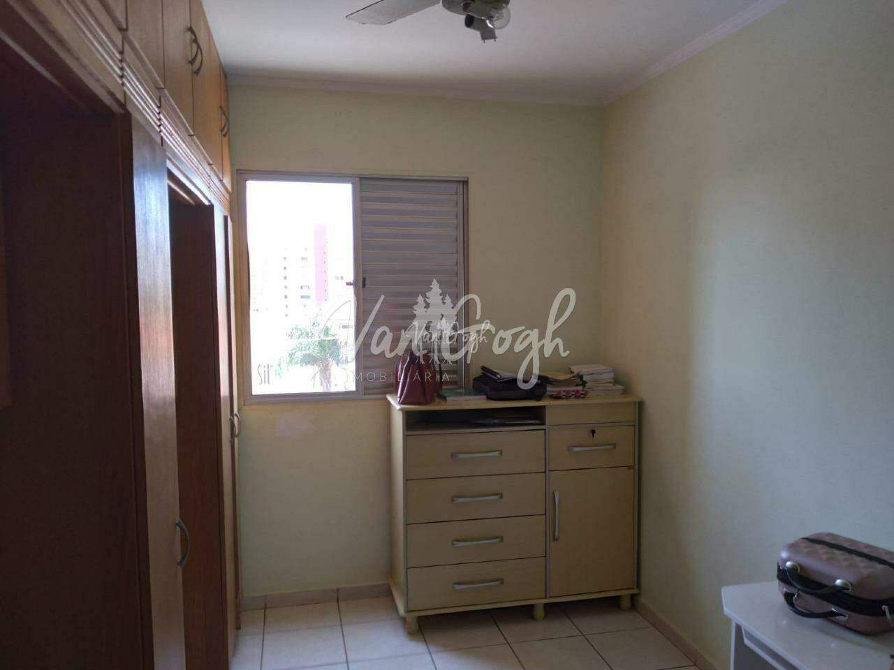 Apartamento com 3 quartos à venda, 75m² — foto 13 de 19