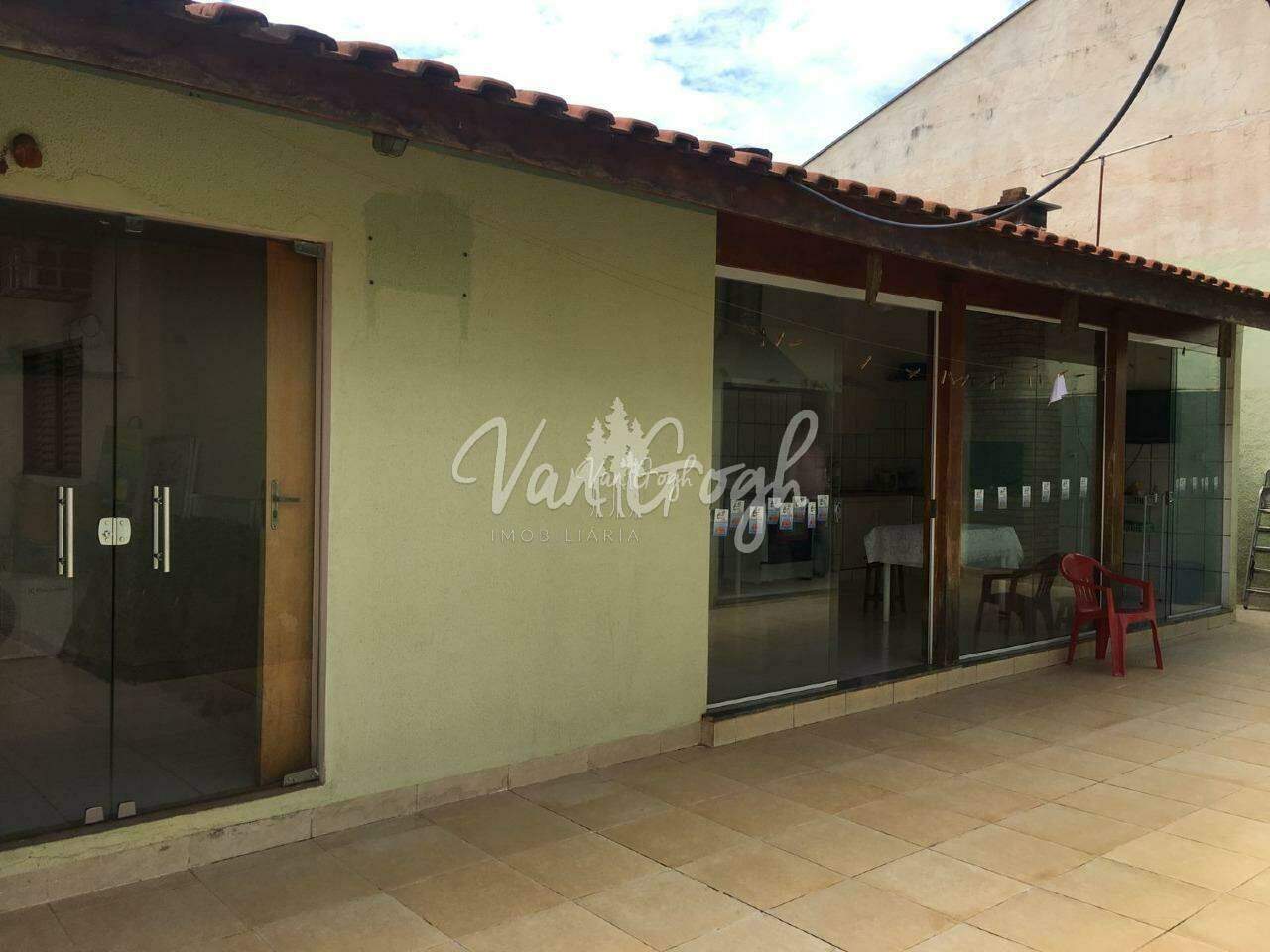 Casa com 3 quartos à venda, 208m² — foto 13 de 22