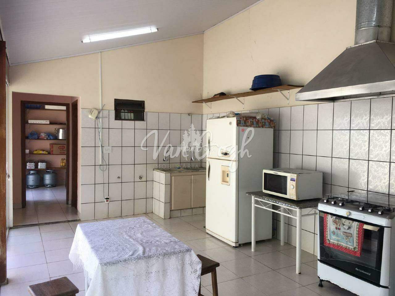 Casa com 3 quartos à venda, 208m² — foto 8 de 22