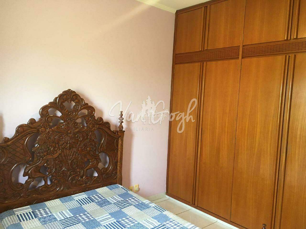 Casa com 3 quartos à venda, 208m² — foto 16 de 22