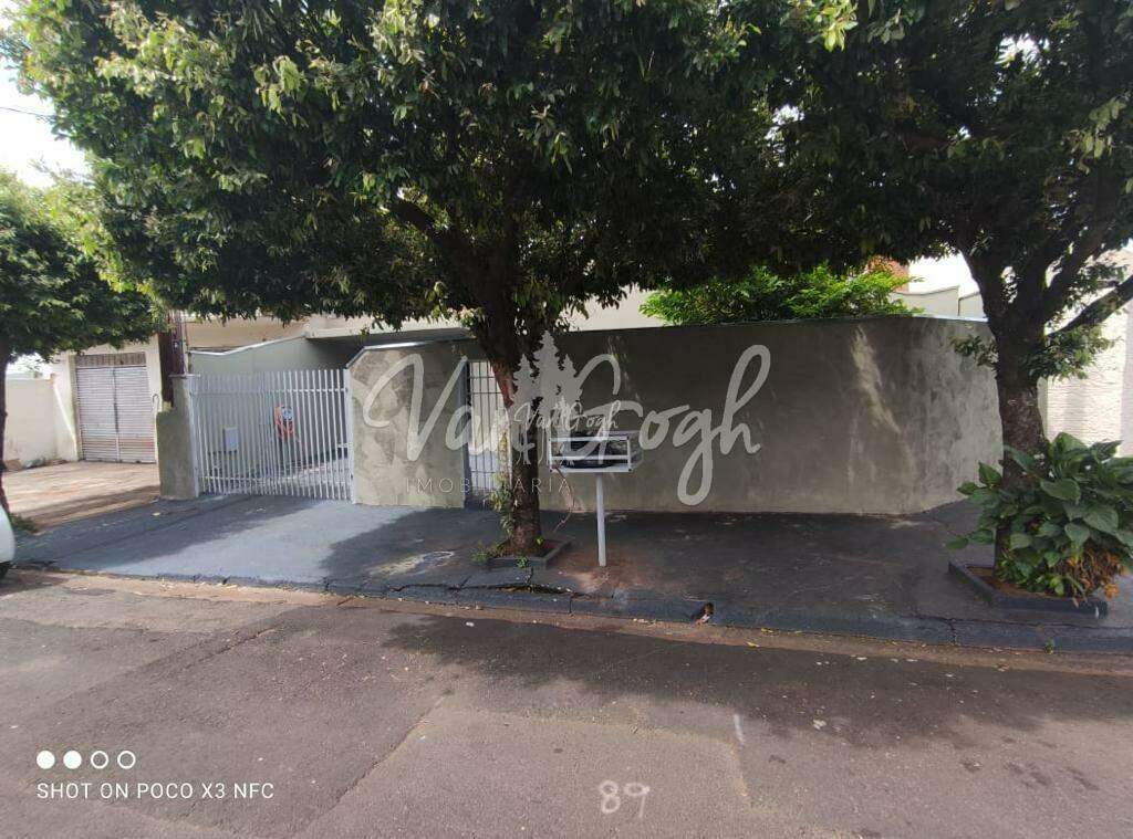 Casa com 3 quartos à venda, 200m² — foto 3 de 23