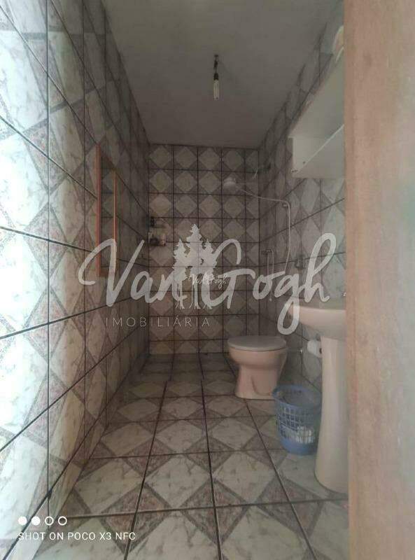 Casa com 3 quartos à venda, 200m² — foto 22 de 23