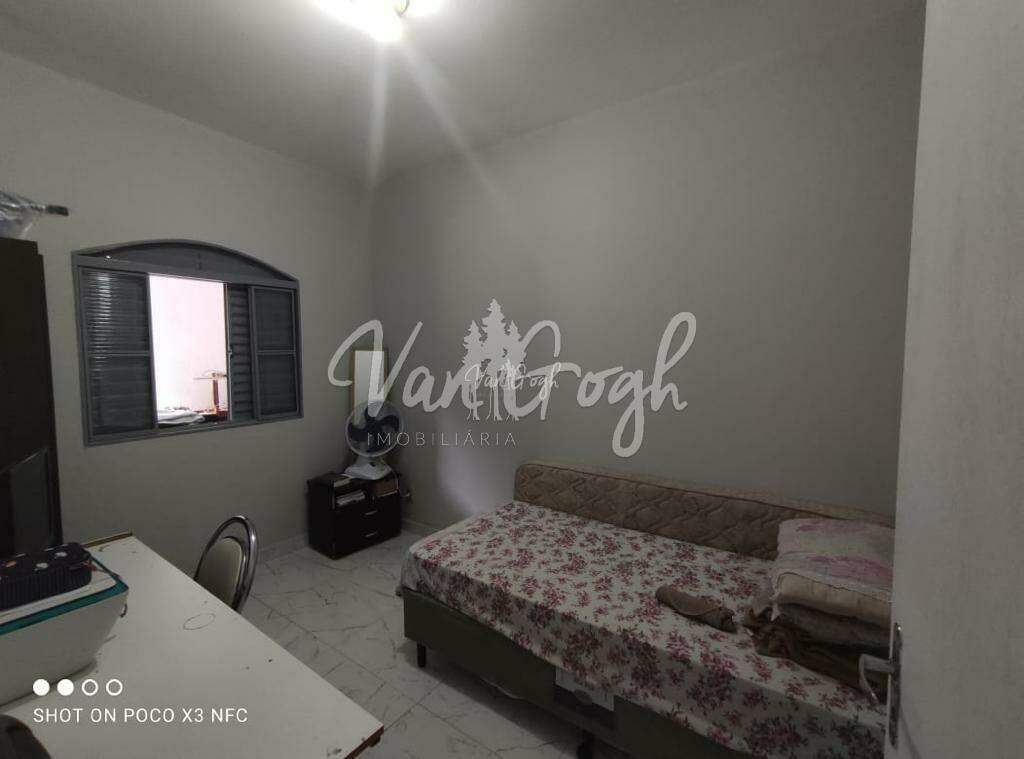 Casa com 3 quartos à venda, 200m² — foto 17 de 23