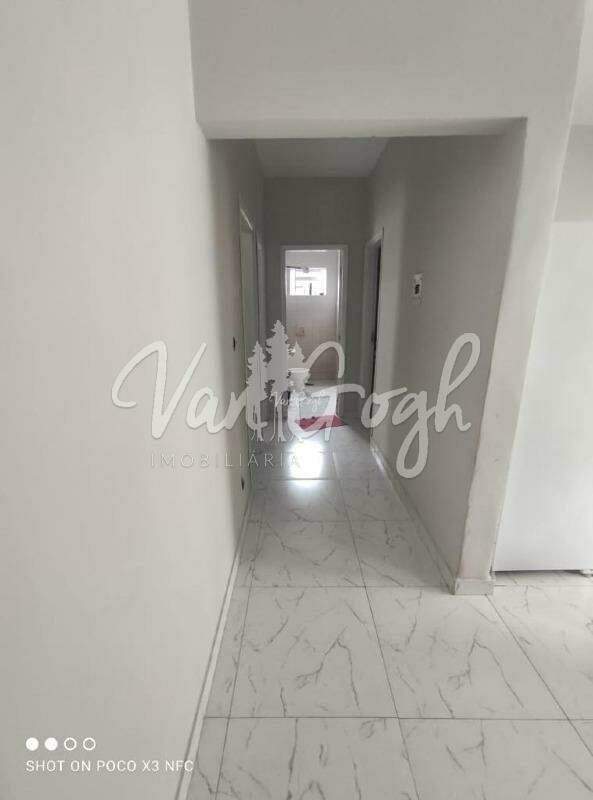 Casa com 3 quartos à venda, 200m² — foto 16 de 23