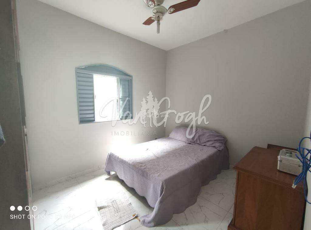 Casa com 3 quartos à venda, 200m² — foto 19 de 23