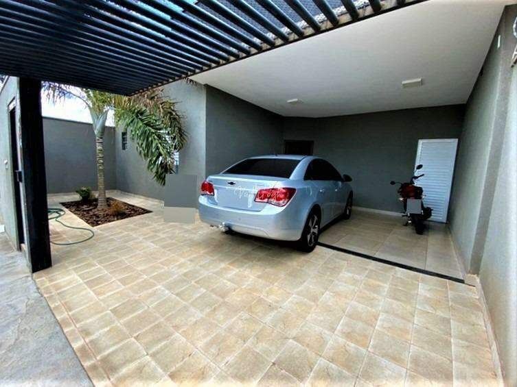 Casa com 3 quartos à venda, 140m² — foto 2 de 18