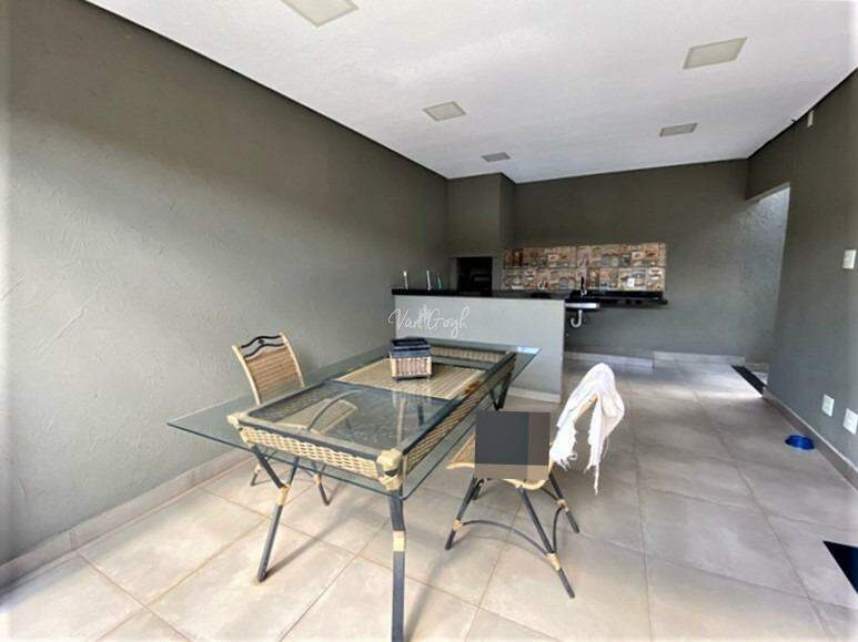 Casa com 3 quartos à venda, 140m² — foto 9 de 18