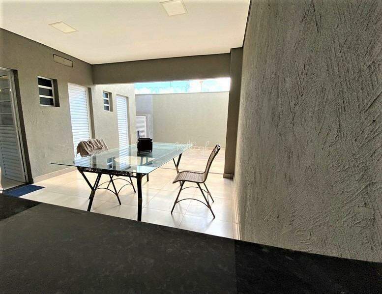 Casa com 3 quartos à venda, 140m² — foto 7 de 18