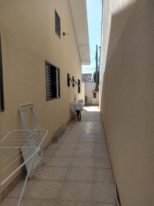 Casa com 3 quartos à venda, 150m² — foto 12 de 17