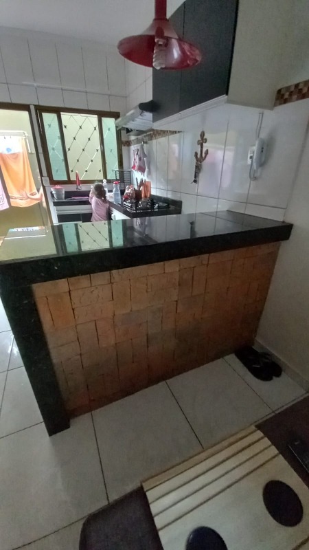Casa com 2 quartos à venda, 100m² — foto 3 de 14