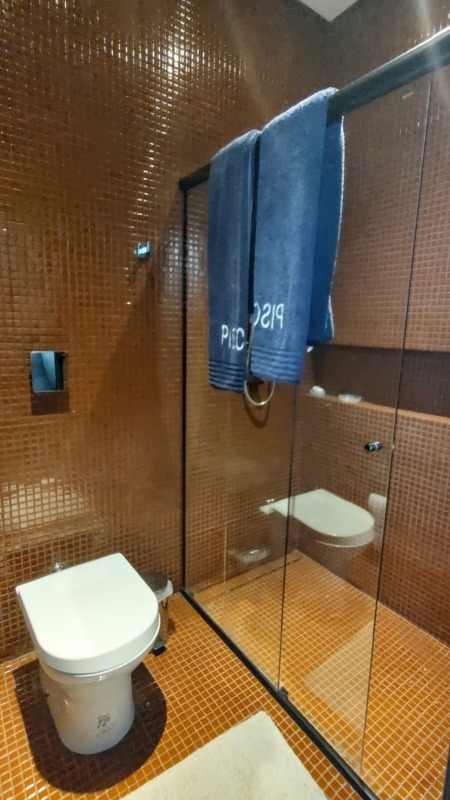 Casa de Condomínio com 4 quartos à venda, 344m² — foto 17 de 23