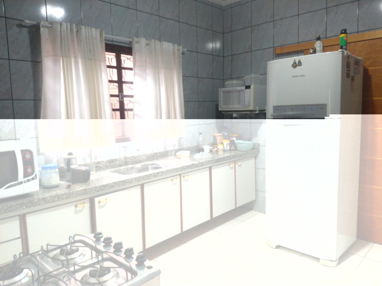 Casa com 4 quartos à venda, 180m² — foto 2 de 16