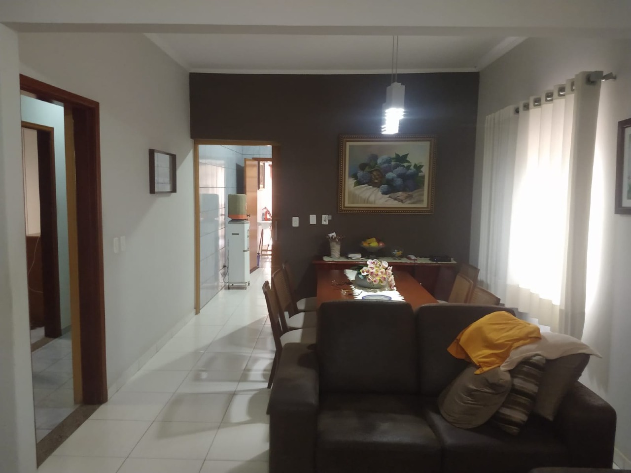 Casa com 4 quartos à venda, 180m² — foto 1 de 16