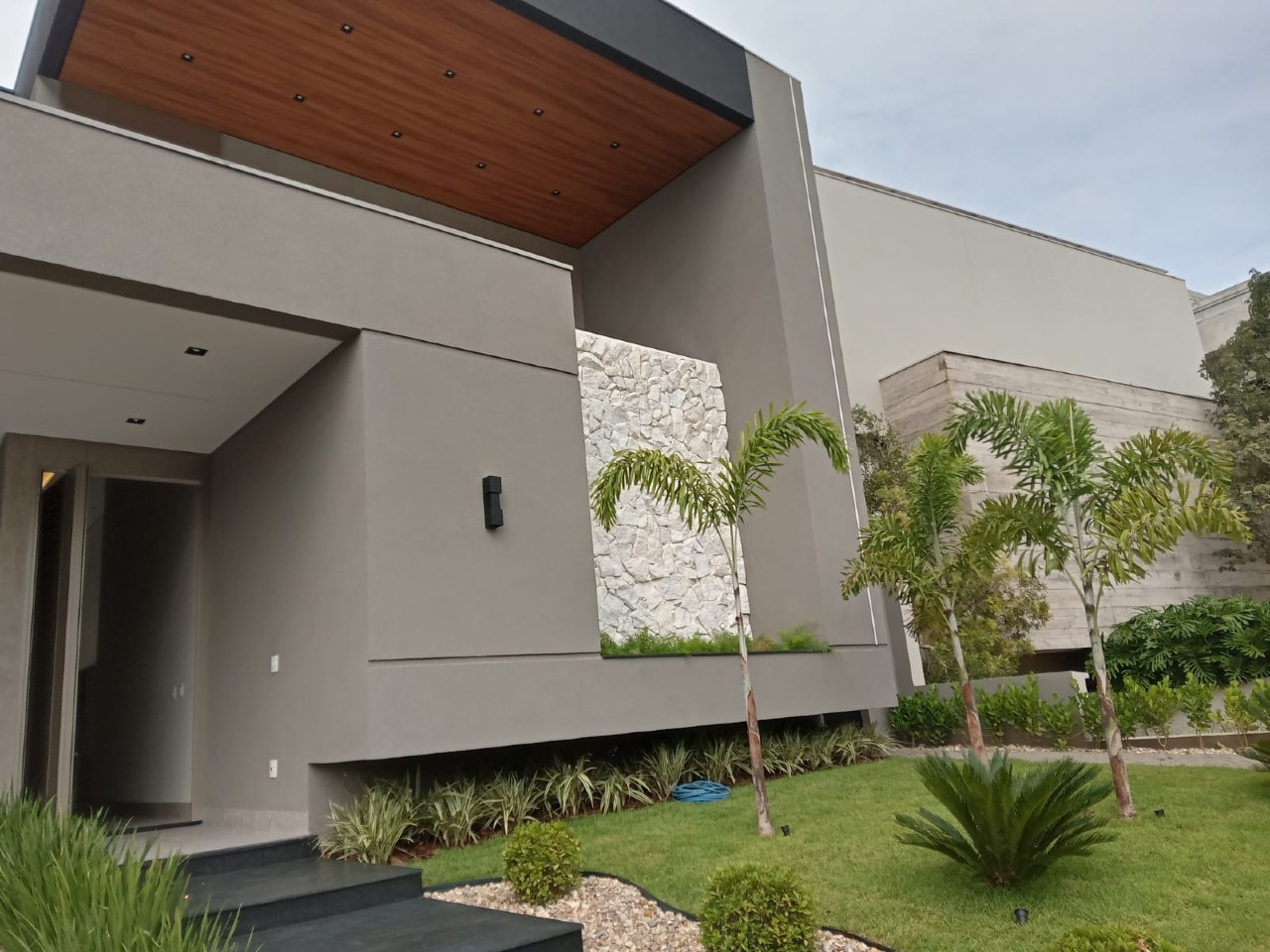 Casa de Condomínio com 4 quartos à venda, 280m² — foto 15 de 16
