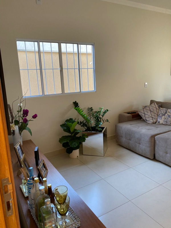 Casa com 2 quartos à venda, 115m² — foto 3 de 9