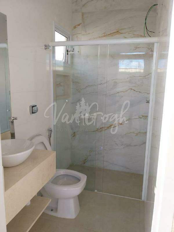 Casa de Condomínio com 3 quartos à venda, 240m² — foto 7 de 7